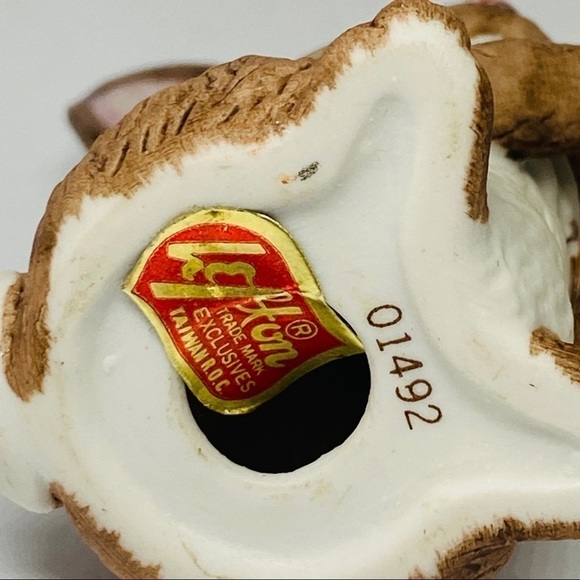 LEFTON bunny and with caterpillar on leaf Easter decoration rabbit spring - Picture 10 of 14